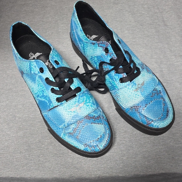 Creative Recreation Blue Snakeskin Men's Shoes - Picture 1 of 5